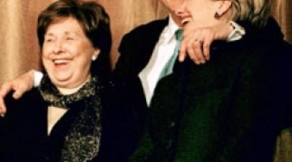 mamei lui hillary clinton a murit la varsta de 92 de ani