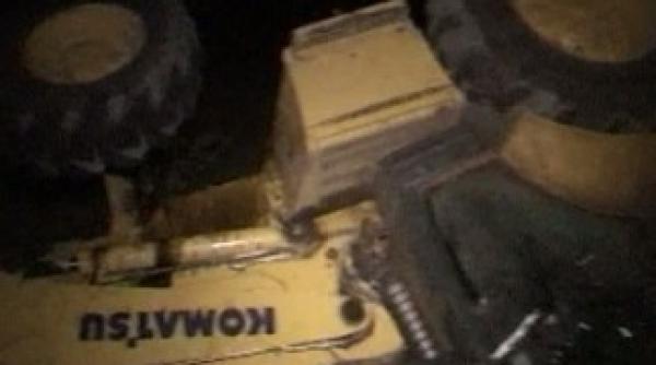 a plecat cu excavatorul sa si cumpere tigari video