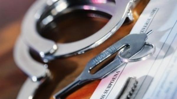 seful politiei borsec a fost retinut de dna pentru trafic de influenta