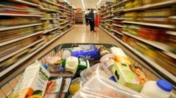 romanii cumpara pana si mancarea in rate serviciul ar putea fi o solutie pentru cumparaturile de sarbatori