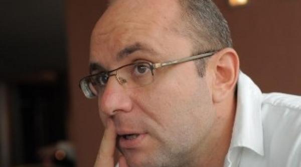 imperialism in postcomunism un interviu savuros cu cozmin gusa despre evolutia romaniei intre 3 sfere de influenta sua ue rusia