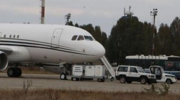 un avion a fost nevoit sa aterizeze de urgenta pe aeroportul henri coanda