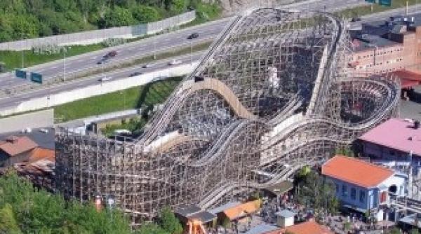 takabisha cursa in cel mai abrupt montagne russe din lume video