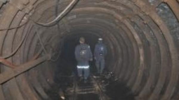 minerii se pregatesc de noi diponibilizari