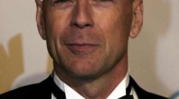 bruce willis a ajuns in faliment