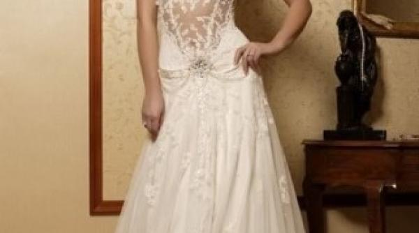 gina pistol ceruta in casatorie de un student