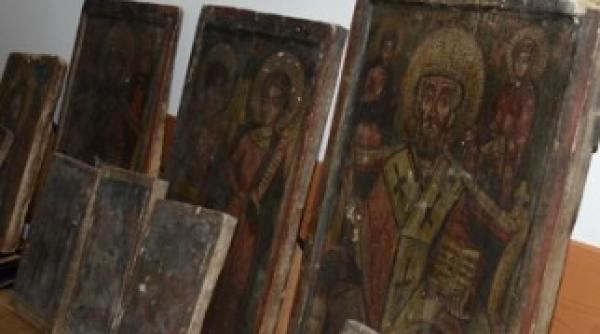 icoanele furate din biserici au fost restituite preotilor
