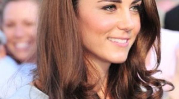 noua moda kate middleton a platit peste 10 000 de euro special sa aiba dintii strambi