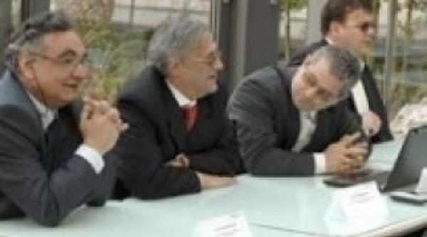 mail urile i au dat de gol pe sefii universitatii de medicina iasi