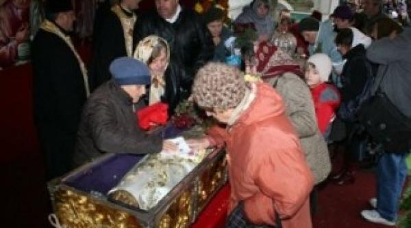 moastele sfantului andrei aduse la constanta