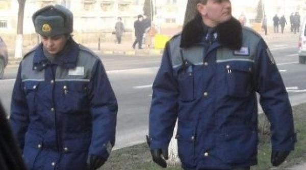 politistii locali din bacau nu si au primit salariile compensatorii