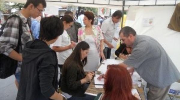 usl doreste o campanie de strangere a 5 2 milioane de semnaturi pentru suspendarea lui basescu