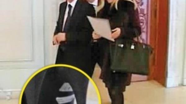 udrea si pantofii sunt vechi i ati mai filmat