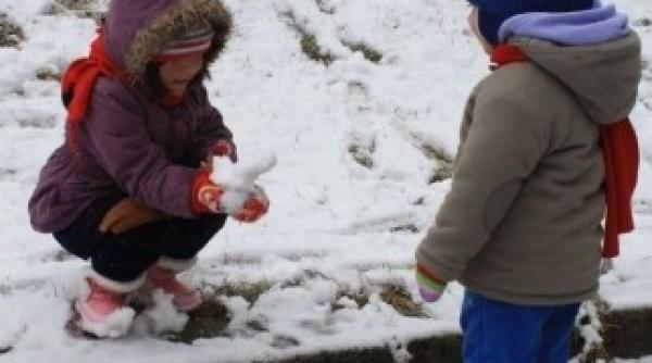 din weekend vin ninsorile vezi daca vom avea zapada de craciun