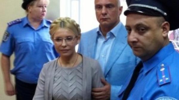 celula iuliei timosenko plasma tv aer conditionat si cabina cu hidromasaj video