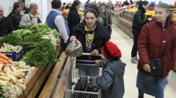 criza economica vizibila in cosul de cumparaturi al romanilor