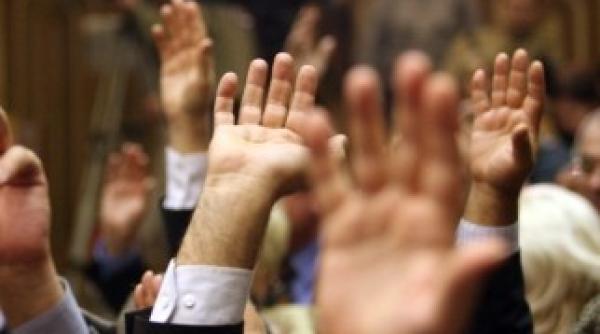 lege privind confiscarea extinsa a averilor celor condamnati pentru coruptie adoptata de senat