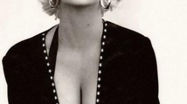 impresionant 10 vedete care seamana perfect cu marilyn monroe