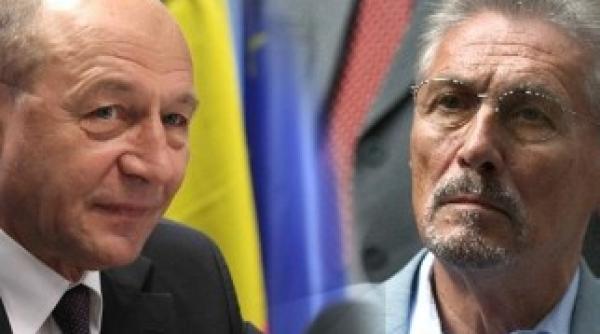 emil constantinescu si traian basescu la funeraliile lui vaclav havel