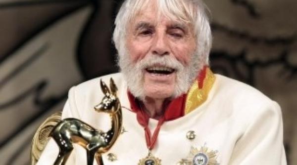 johannes heesters cel mai batran cantaret din lume a murit