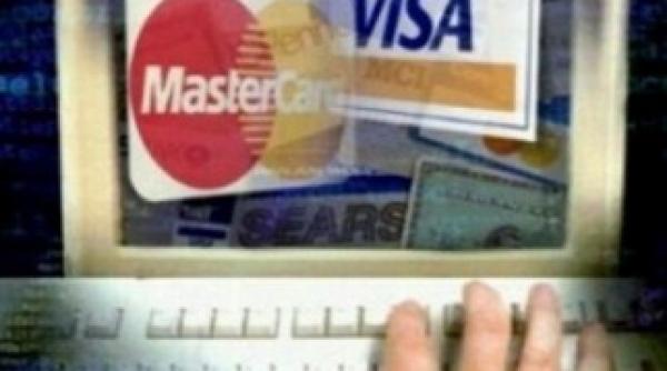 anonymous a piratat agentia de analiza stratfor