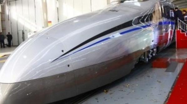 vezi cum arata trenul care atinge viteza de 500 kilometri pe ora