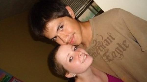 sacrificiu o adolescenta bolnava de cancer moare dupa nasterea unui copil