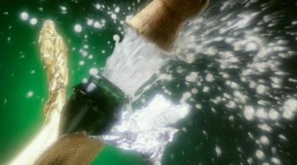 statistica 600 000 de romani isi serbeaza onomastica de sf vasile