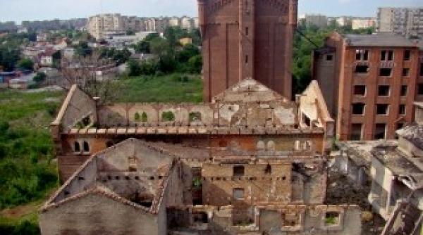 unul dintre peretii morii lui assan s a prabusit