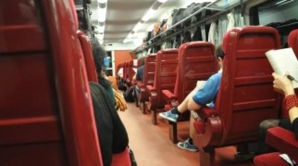 fumatul a fost interzis in garile si trenurile din ungaria din 1 ianuarie