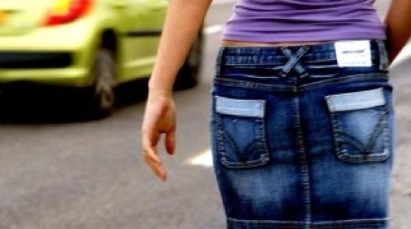 la 15 ani o eleva a fost fortata de o colega sa se prostitueze