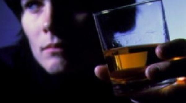 afla de ce putem deveni dependenti de alcool