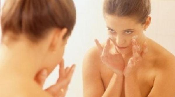 cosmeticele suspecte de provocarea cancerului de san studiu