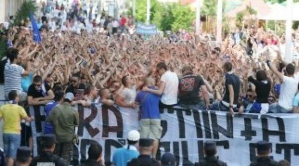 suporterii se delimiteaza de evenimentele huliganice de la mitingul anti basescu