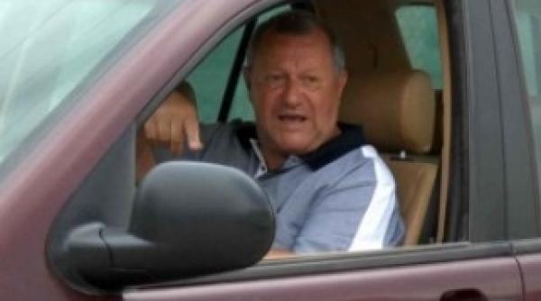 vezi de ce cristian tantareanu si a luat bicicleta