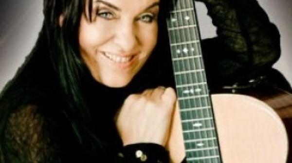 o seara de muzica folk cu zoia alecu la e varza