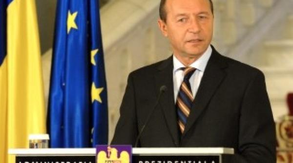 discursul lui basescu mai da le nicule cativa ani gaze
