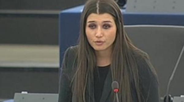 elena basescu este oportun ca tinerii sa aleaga sa fie tamplari sau instalatori