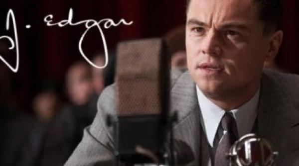 recenzie j edgar trei oameni si un birou