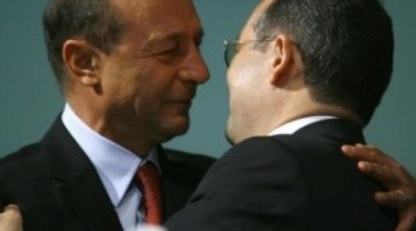 boc a primit sarutul de ramas bun de la presedintele basescu