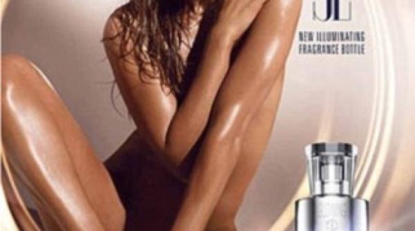 jennifer lopez isi promoveaza noul parfumul complet goala