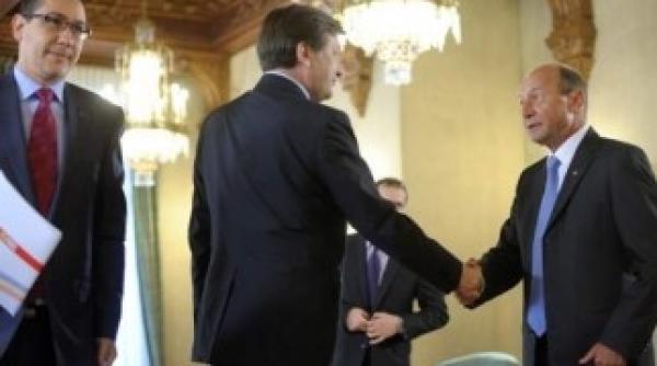 traian basescu a invitat partidele parlamentare luni la cotroceni