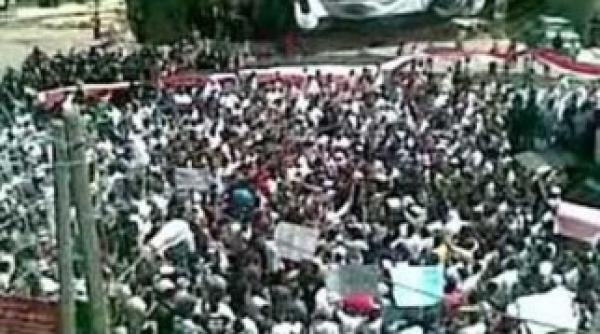 armata a deschis focul asupra manifestantilor din siria