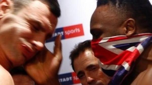 curaj nebun l a palmuit pe klitschko la cantarul oficial video