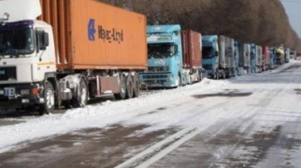 coloana de 30 de kilometri de tiruri la iesirea din tara de la vama giurgiu