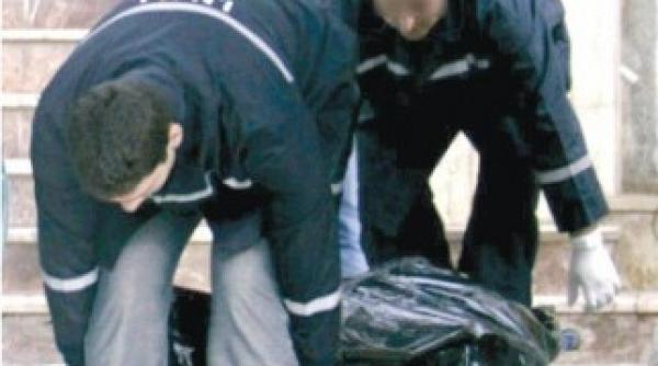 valcea doi calugari au fost gasiti morti in chilie la schitul scundu