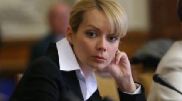 daciana sarbu stop manipularii parintilor prin publicitatea la alimentele pentru copii