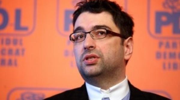 sever voinescu puterea singura aproba legi initiate de oameni din opozitie