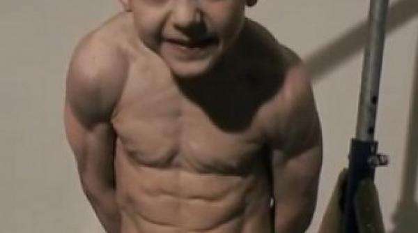 cel mai puternic copil din tara a impresionat juriul la romanii au talent