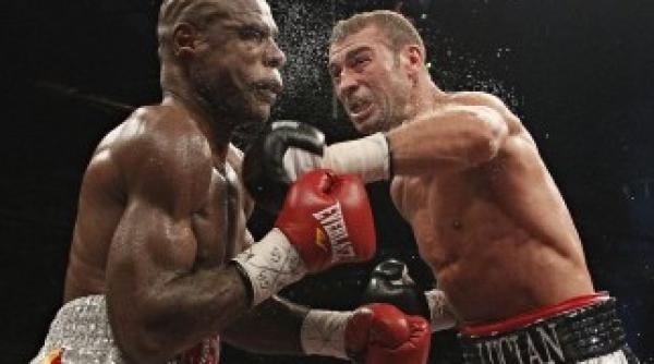 lucian bute il va intalni in luna mai pe carl froch la nottingham